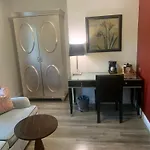 L.A. Sky Boutique Hotel